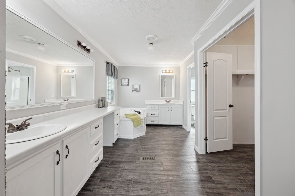 The josey wales bathroom home features